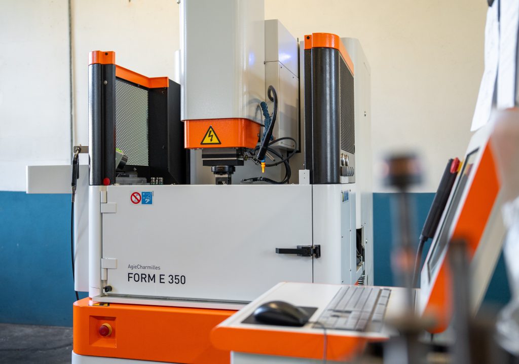 AgieCharmilles FORM E 350 - Elettroerosione a tuffo - EDM