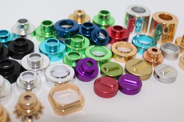 Porodtti carlo bazzi lainate roduzione_Produzione in serie_Mounting cups_ghiera_capsula_fellures_pompa spry_imbutitura_packaging_cosmetica_farmaceutica